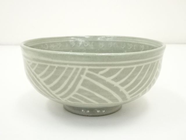 JAPANESE TEA CEREMONY / MISHIMA TEA BOWL CHAWAN / ARTISAN WORK